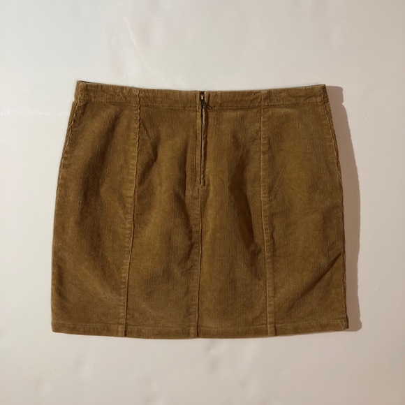 Forever 21 Skirt - Picture 3 of 5